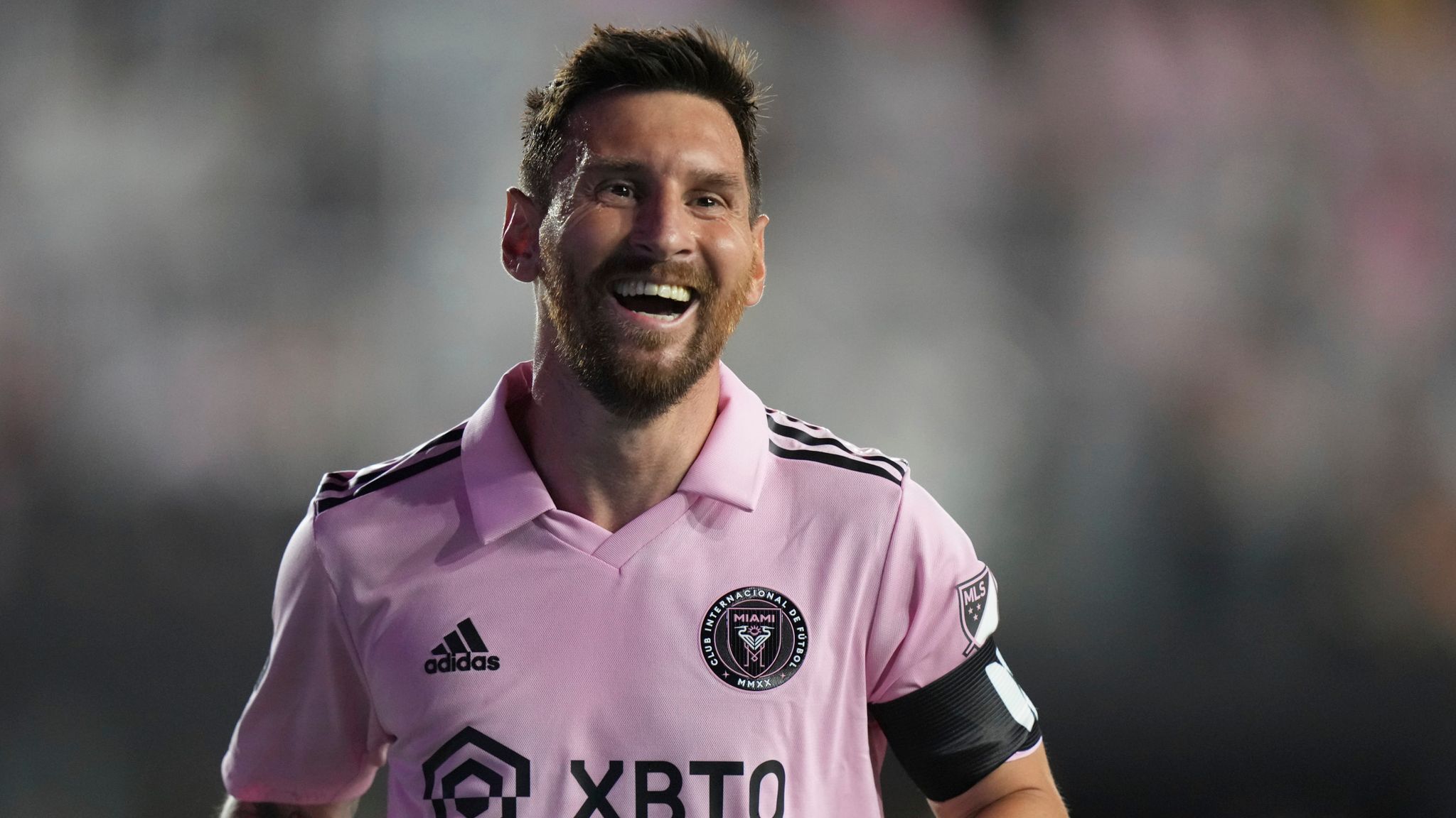 Leo Messi debuta con gol y victoria en la MLS ante el New York RB