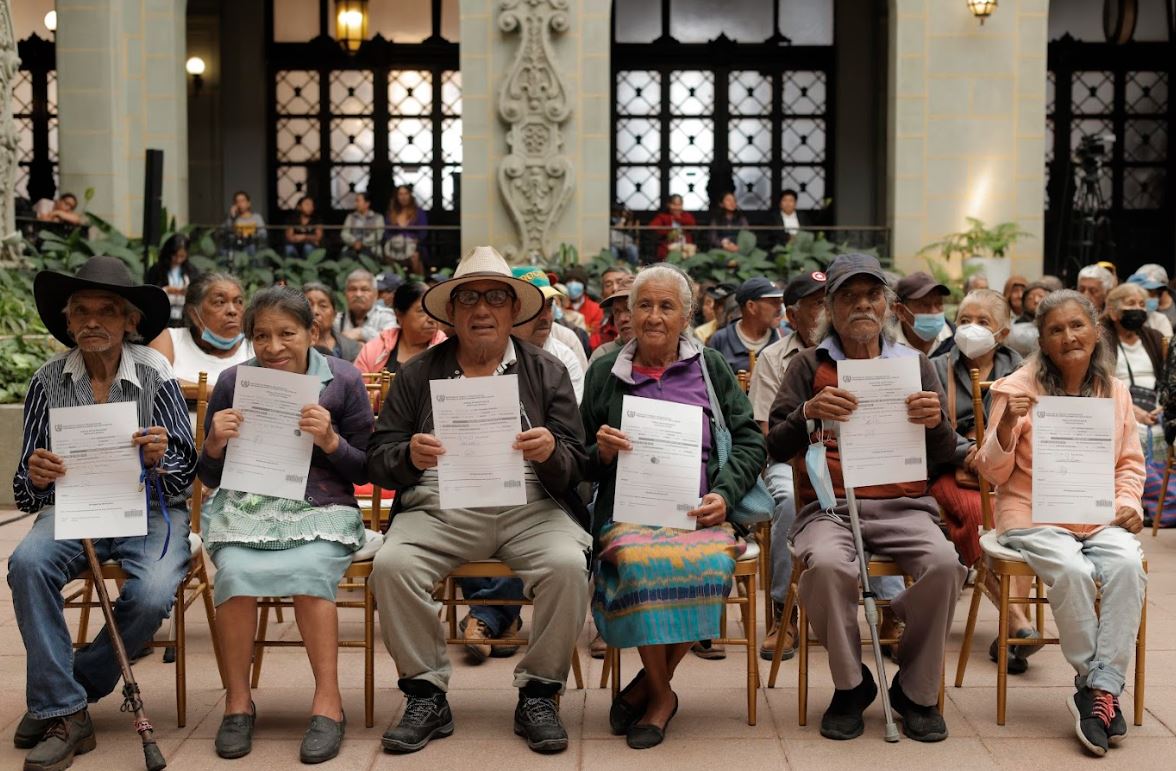 Nuevos beneficiarios del PAM del departamento de Guatemala agradecen apoyo