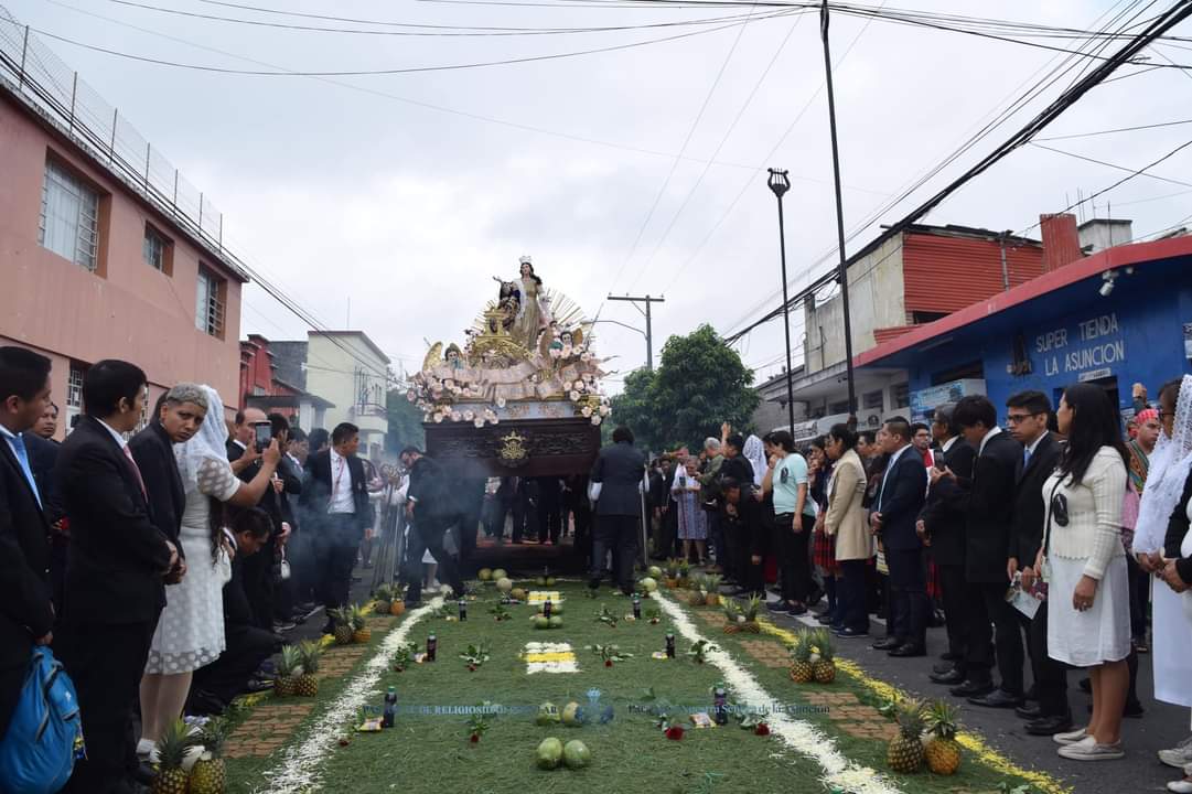 Virgen de la Asunción recorre principales calles y avenidas de la ciudad