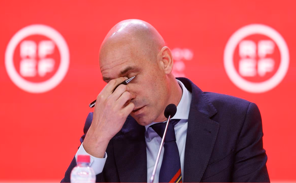 Luis Rubiales renuncia a su cargo de presidente de la RFEF