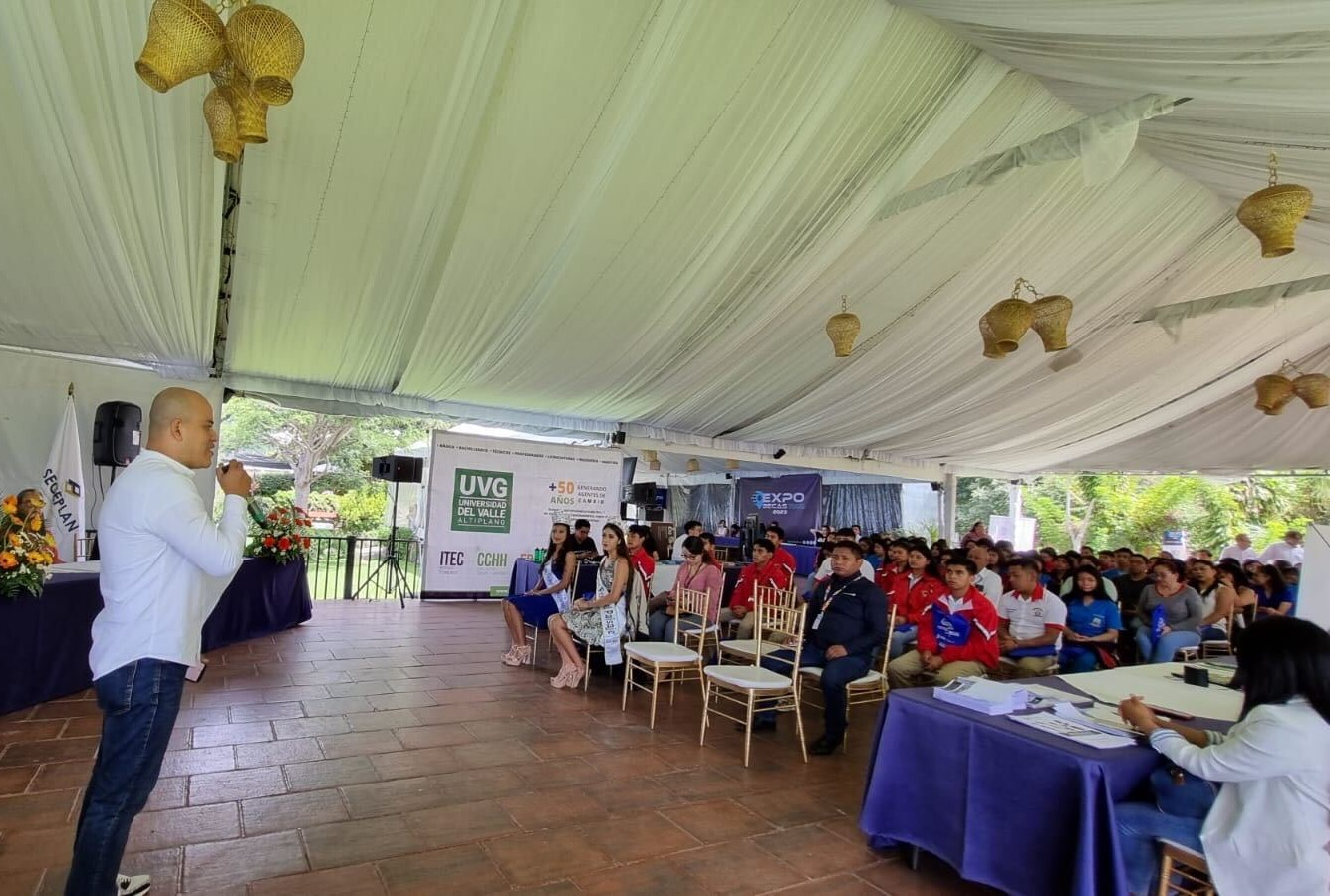 Expo Becas Tour 2023 impulsando el futuro