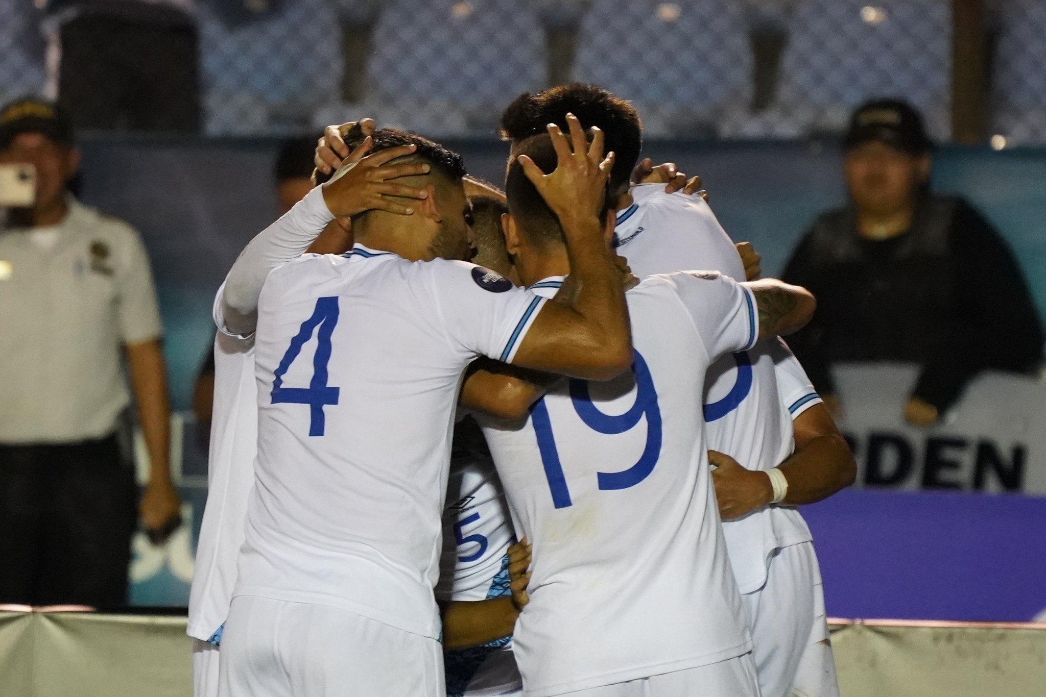 Guatemala consigue un empate con sabor a victoria ante Panamá