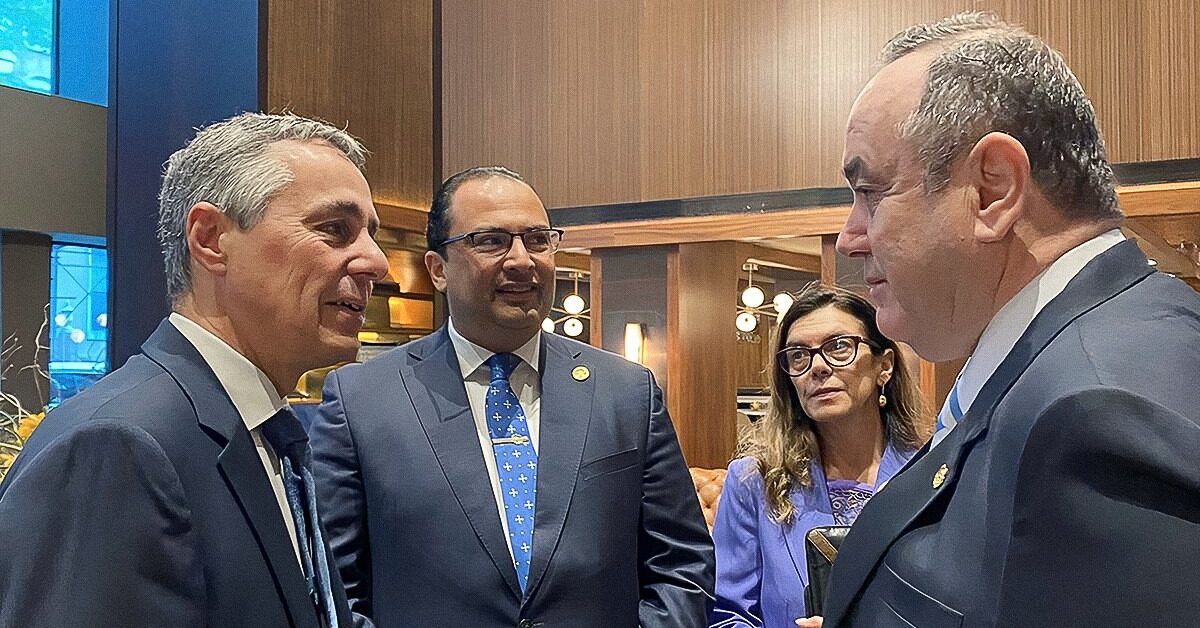 Presidente sostuvo una fructífera conversación con canciller de Suiza
