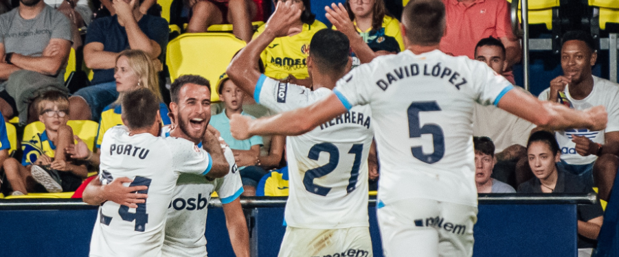 El Girona le remonta al Villarreal y es el líder de la Liga Española