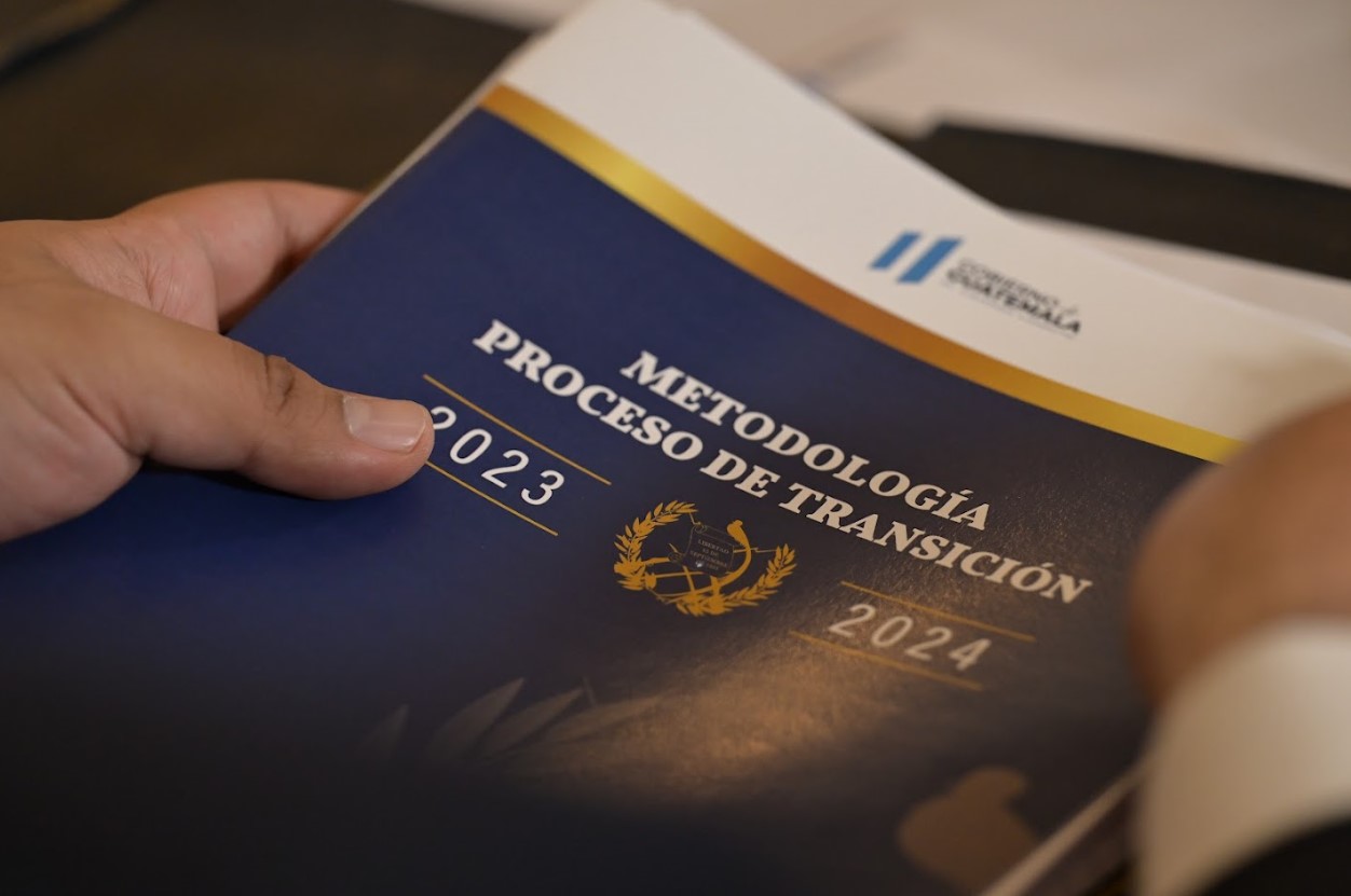 Gobierno central entrega Metodología de Proceso de Transición 2023-2024