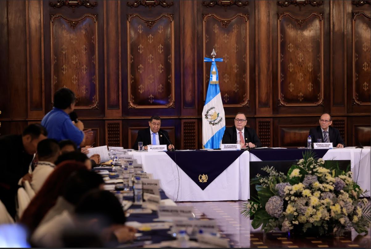 Presidente Alejandro Giammattei lidera última reunión ordinaria del Conadur 2023