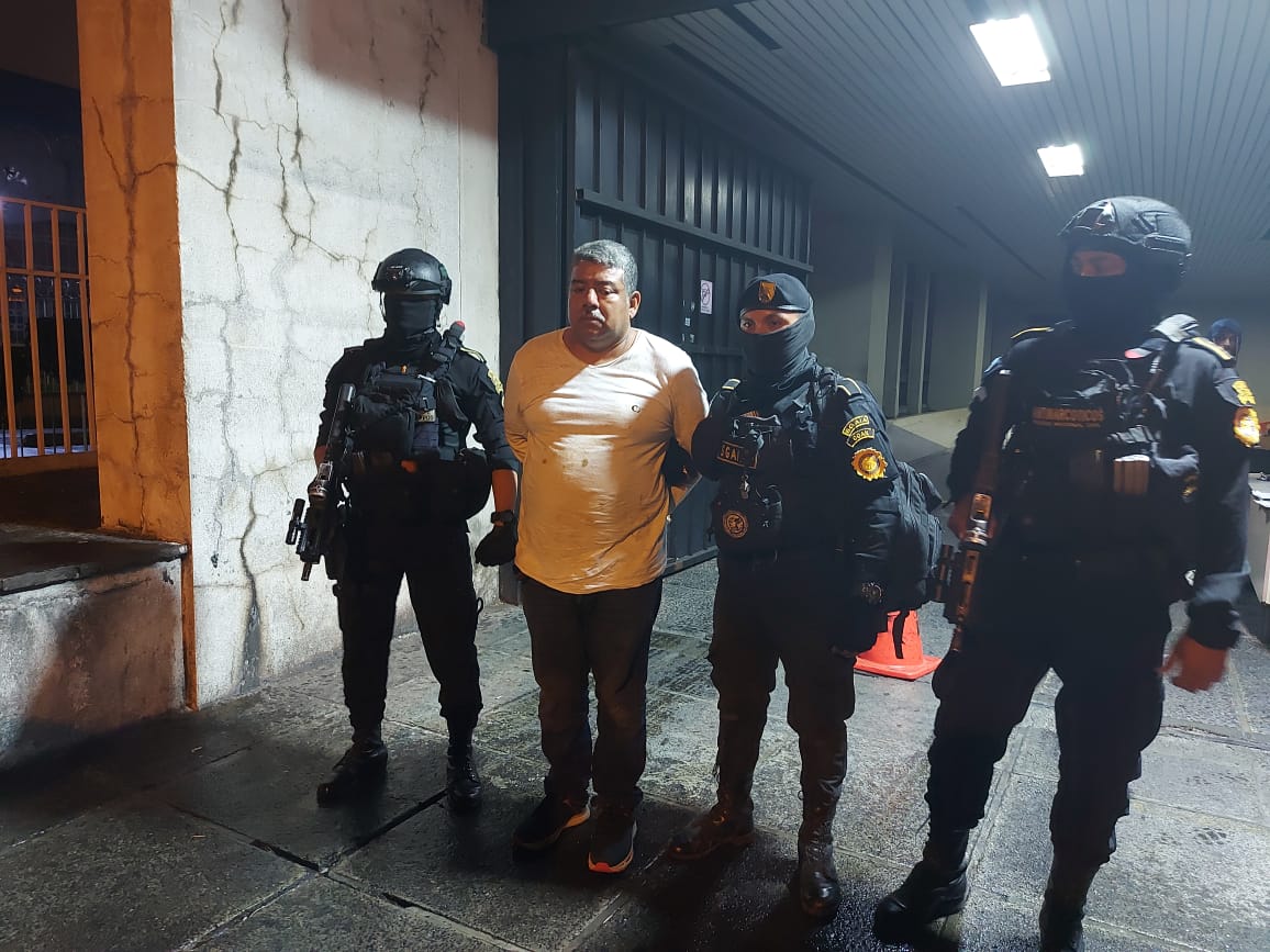 PNC extradito a dos personas por narcotráfico a Estados Unidos