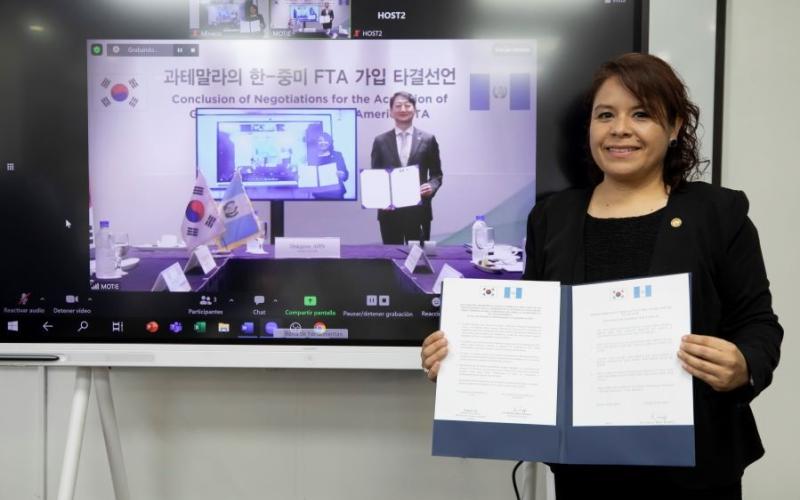 Guatemala se adhiere al TLC entre la República de Corea y Centroamérica