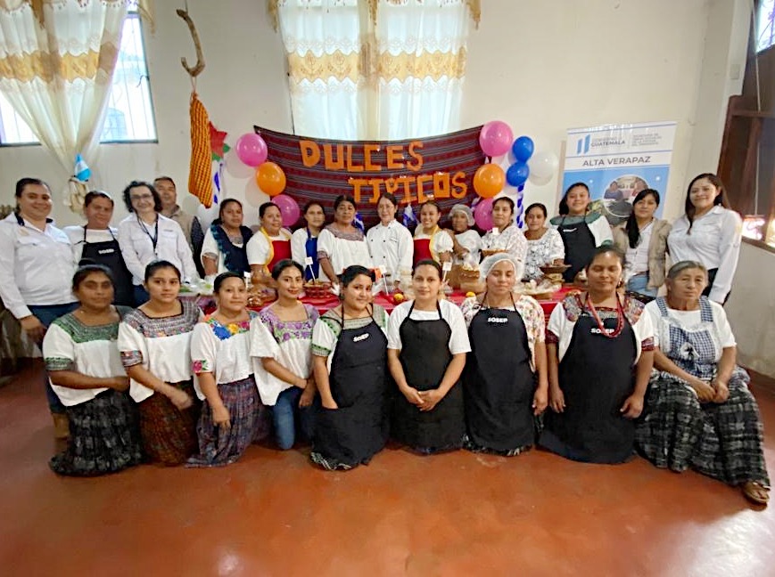Promueven la capacitación de mujeres emprendedoras. /Foto: Sosep
