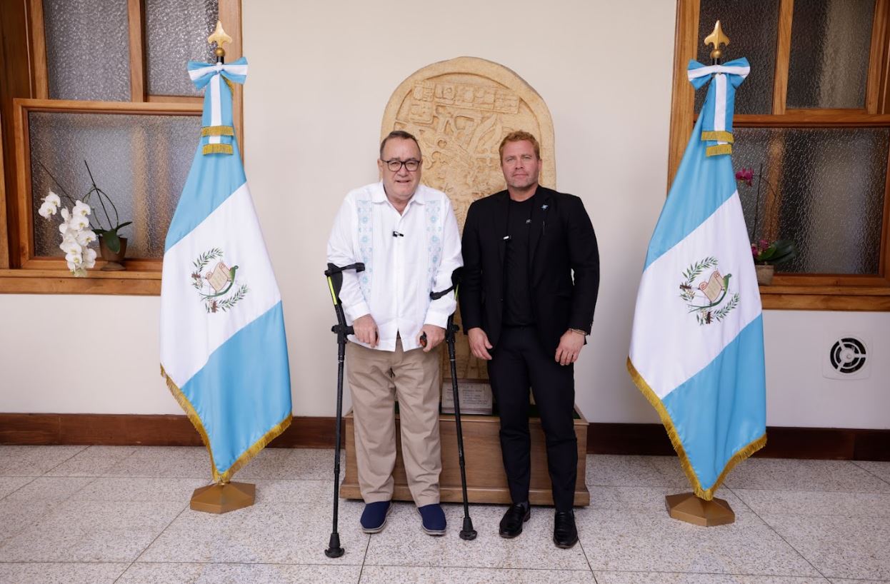 Timothy Ballard asistió a reunión contra la trata de personas con el Presidente