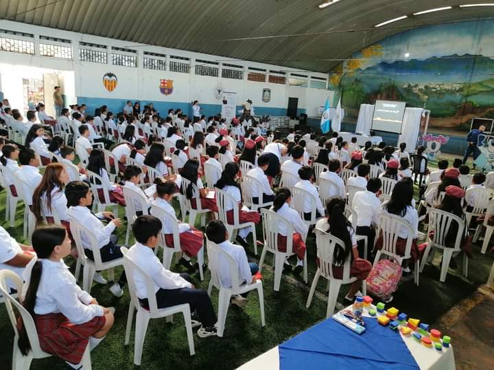 Más de 700 estudiantes de San Marcos participan en programa Sembrando Semillas de Transparencia