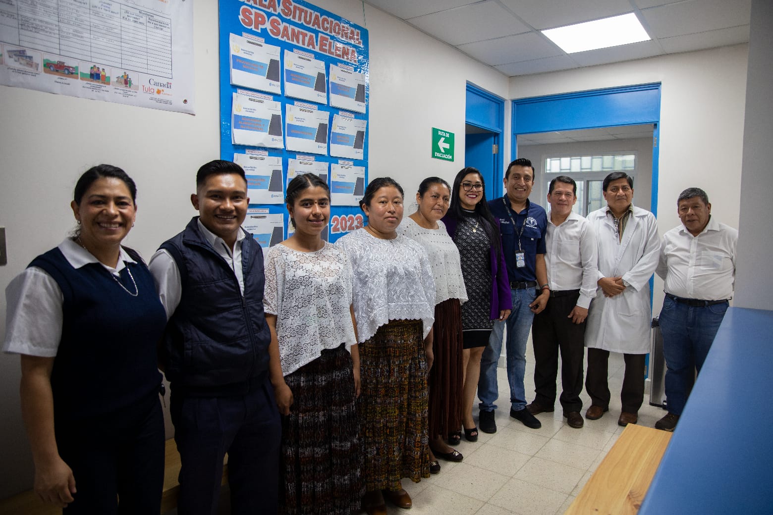 Entregan remozamiento del puesto de Salud aldea Santa Elena, San Cristóbal Verapaz