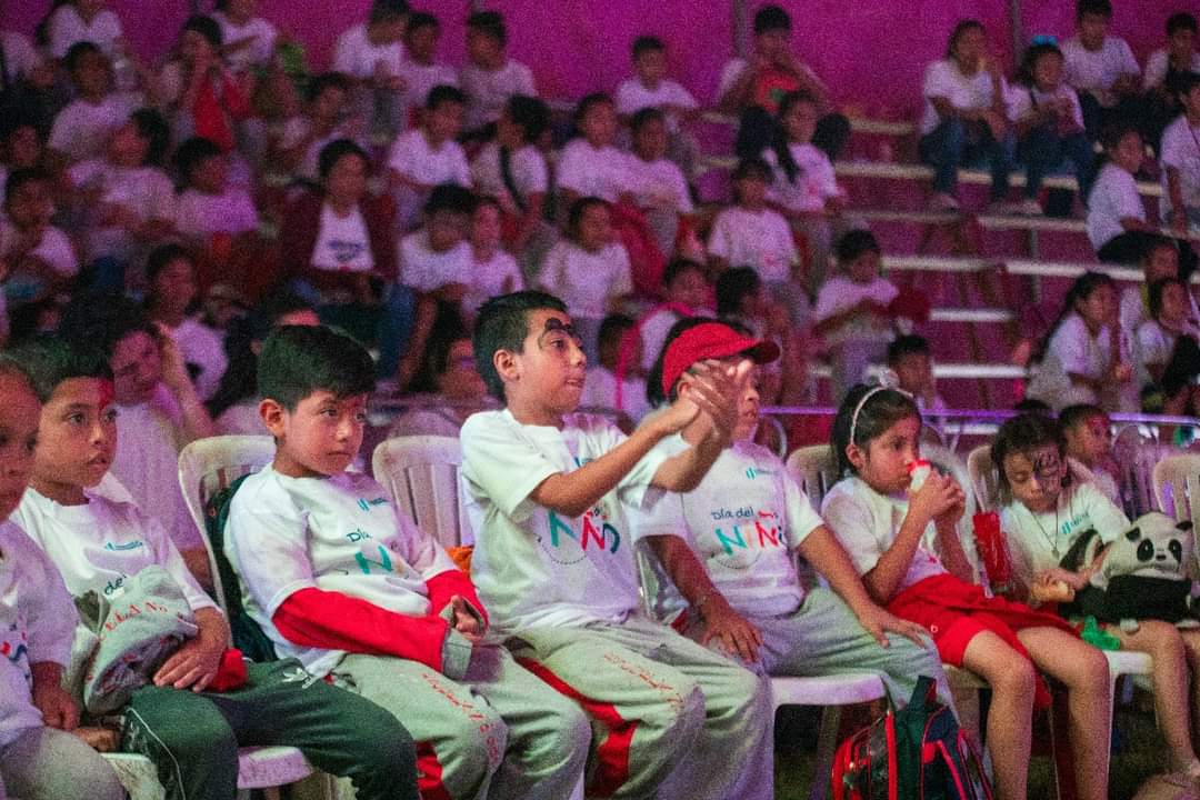 MCD celebró Día del Niño en Campo Marte con el Circo Infantil