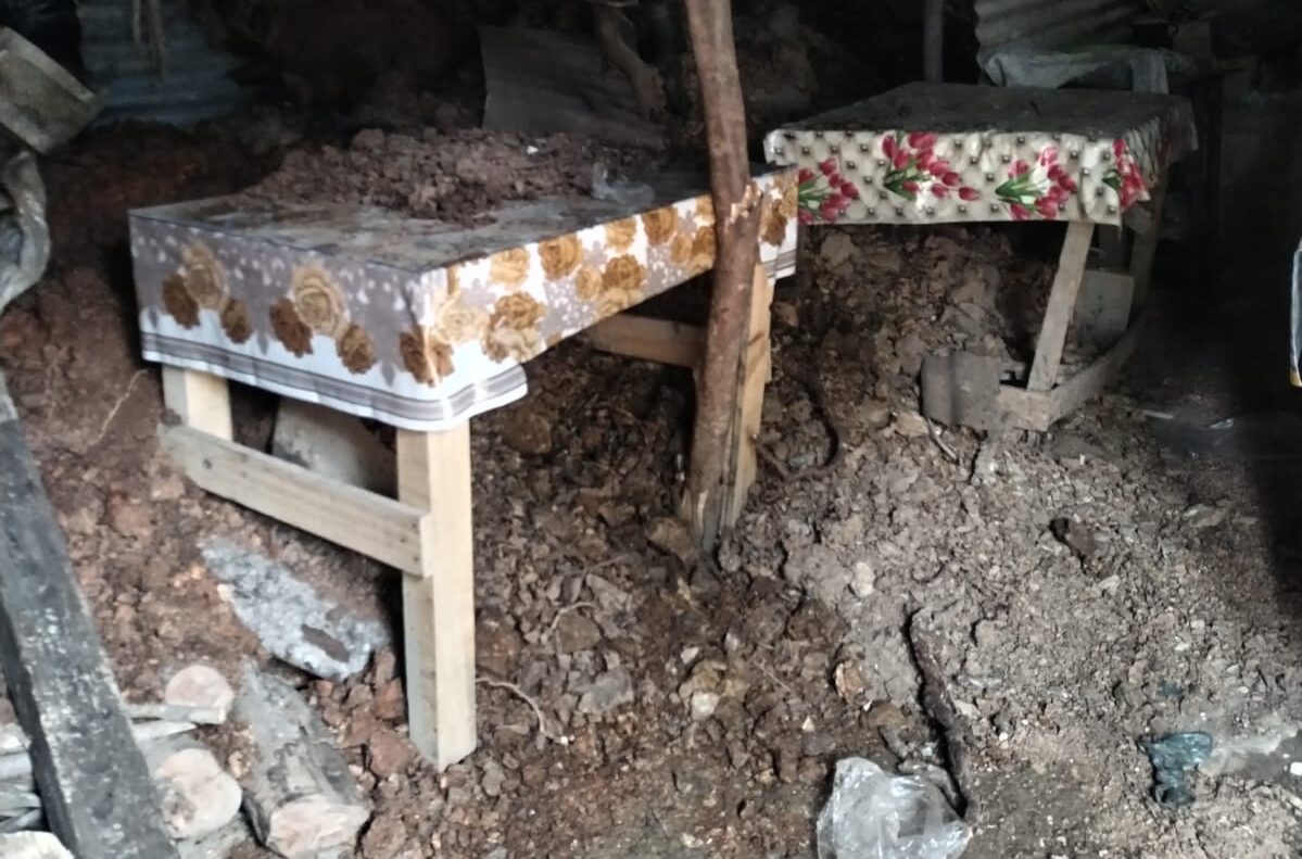 Brindan asistencia por deslizamiento de tierra en aldea Agua Salóbrega de Sanarate, El Progreso