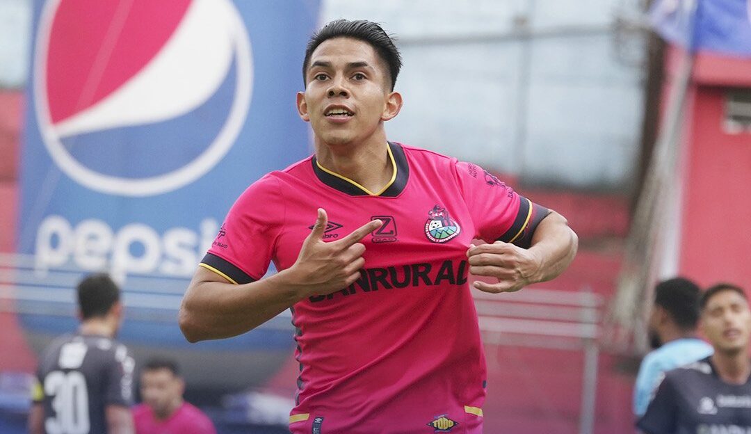 Municipal derrota a Xelajú MC en el infierno escarlata