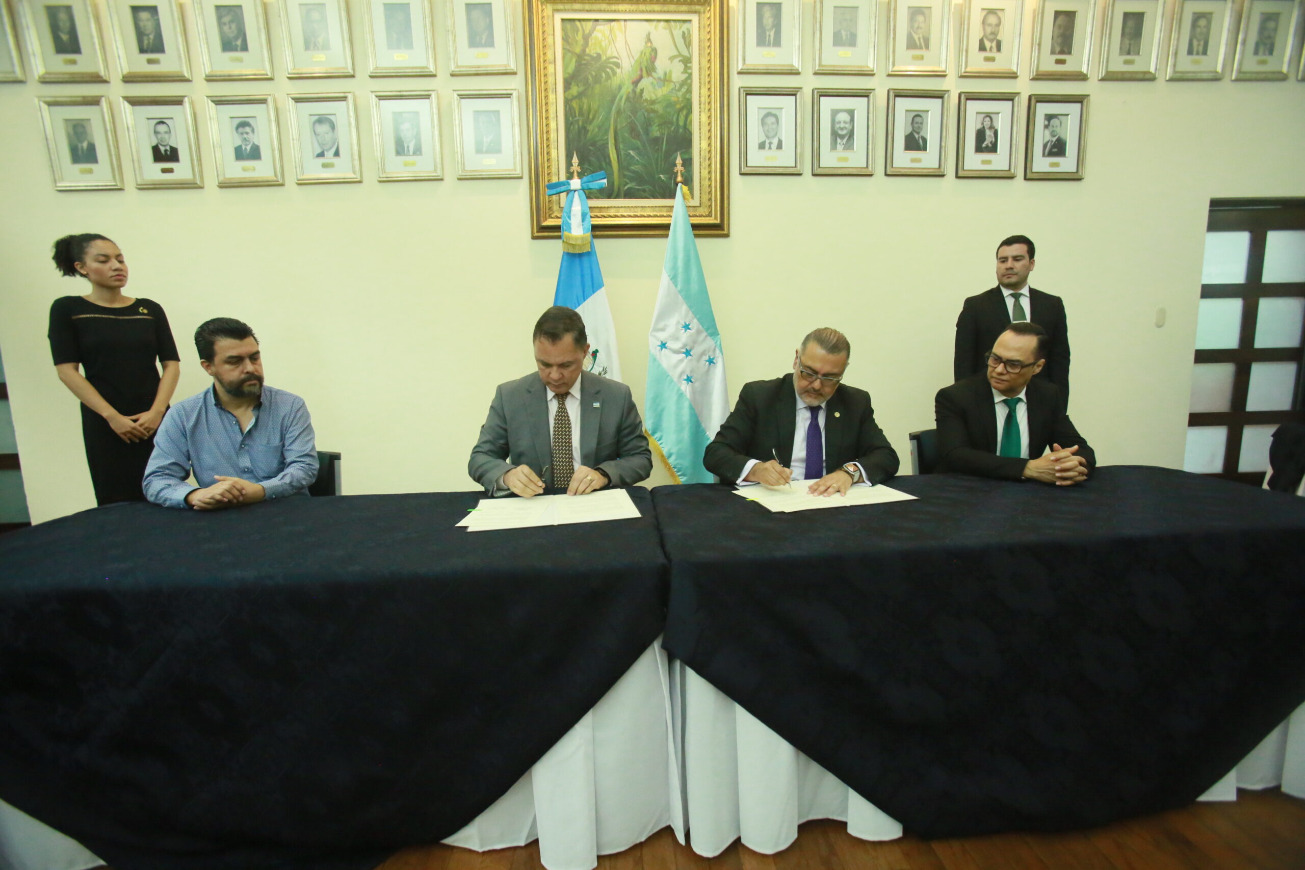 Guatemala y Honduras presentan protocolo de atención a la niñez migrante no acompañada