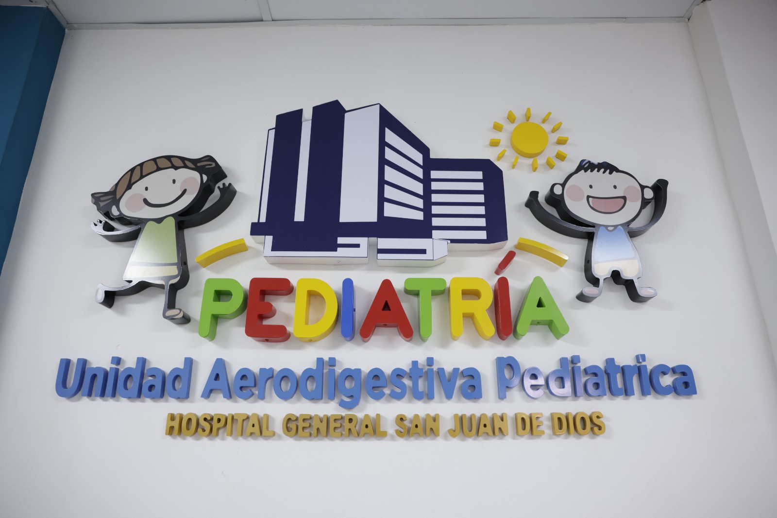 Presentan Unidad Aerodigestiva Pediátrica y renovación de la Emergencia de Adultos en el Hospital General San Juan de Dios