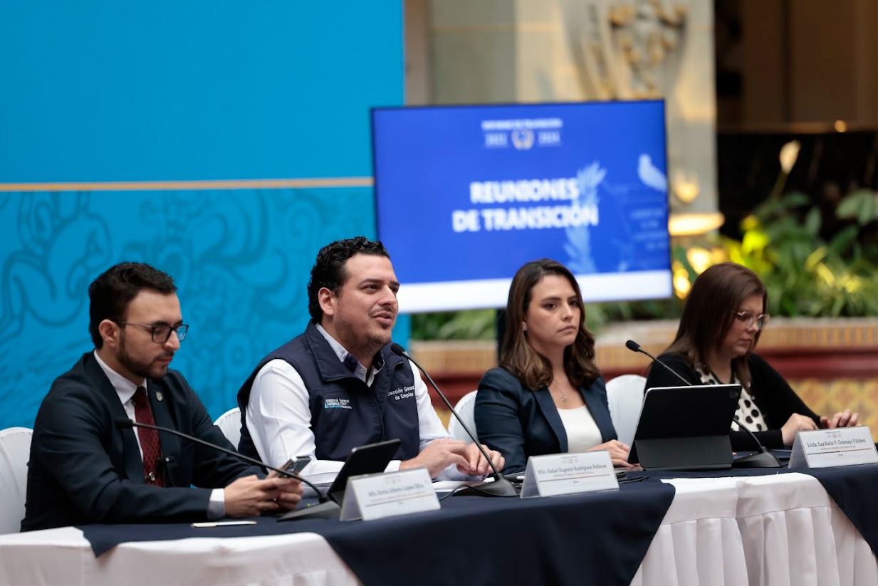 Comisión de Gobierno entrega detalles del avance de la transición