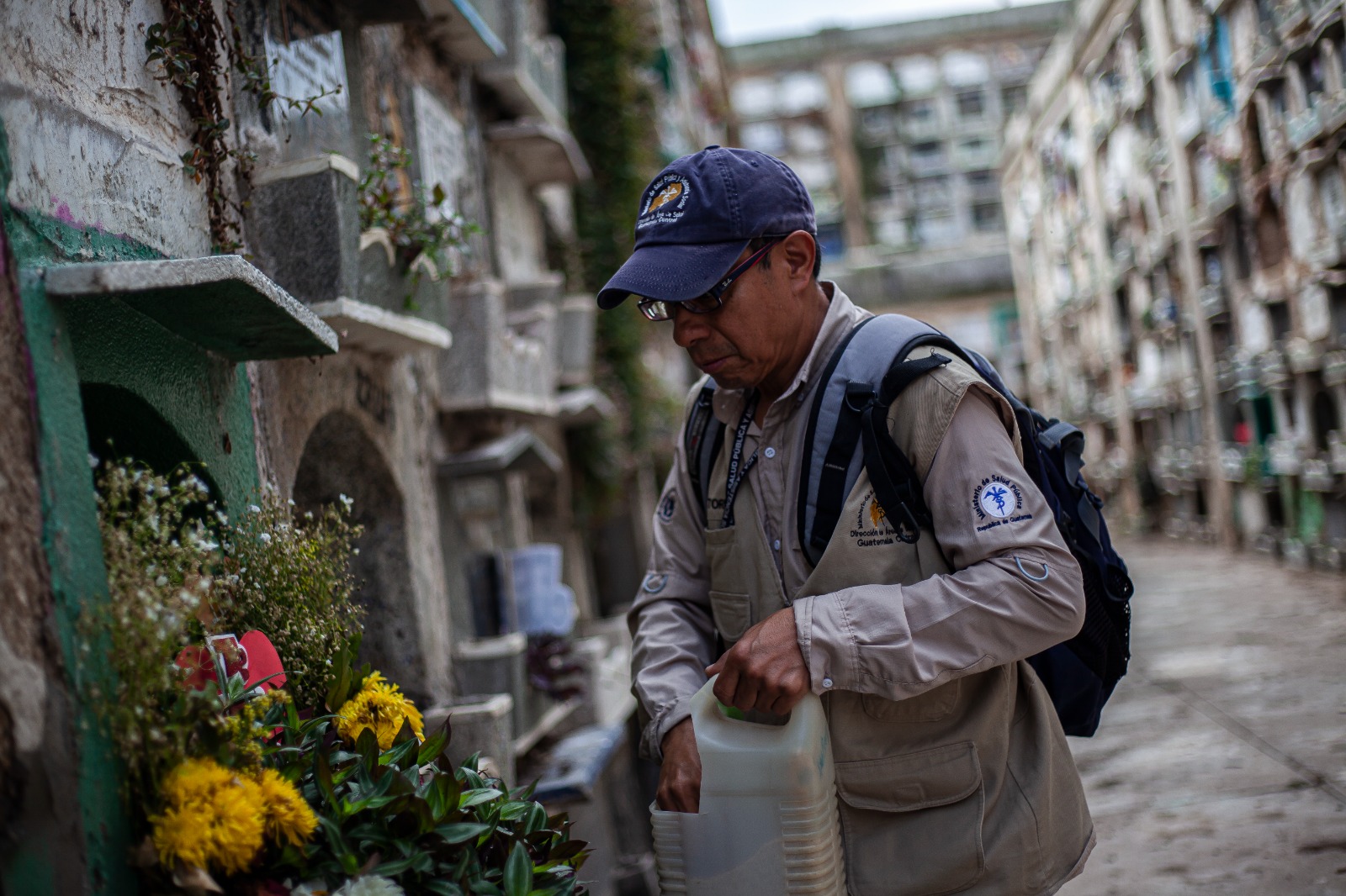 Desarrollan jornadas de prevención del dengue en el cementerio de la zona 3