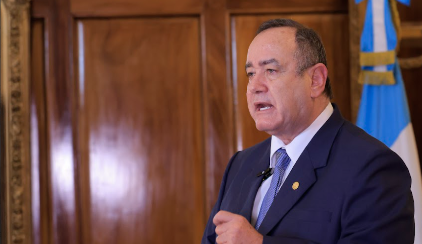 Presidente instó a dialogar con la misión de mediación de la OEA. / Foto: Gilber García.