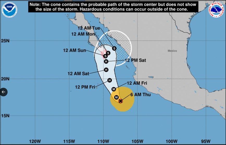 Norma se intensifica a huracán en Pacífico mexicano y provoca lluvias en oeste del país