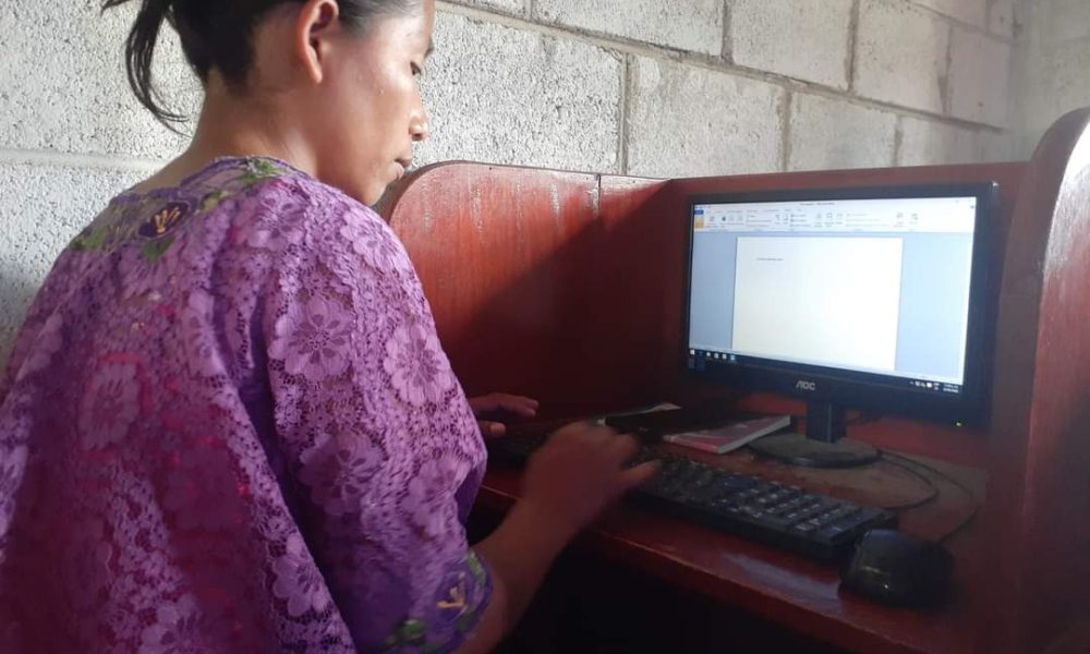 Más de 76 mil estudiantes reincorporados al sistema educativo