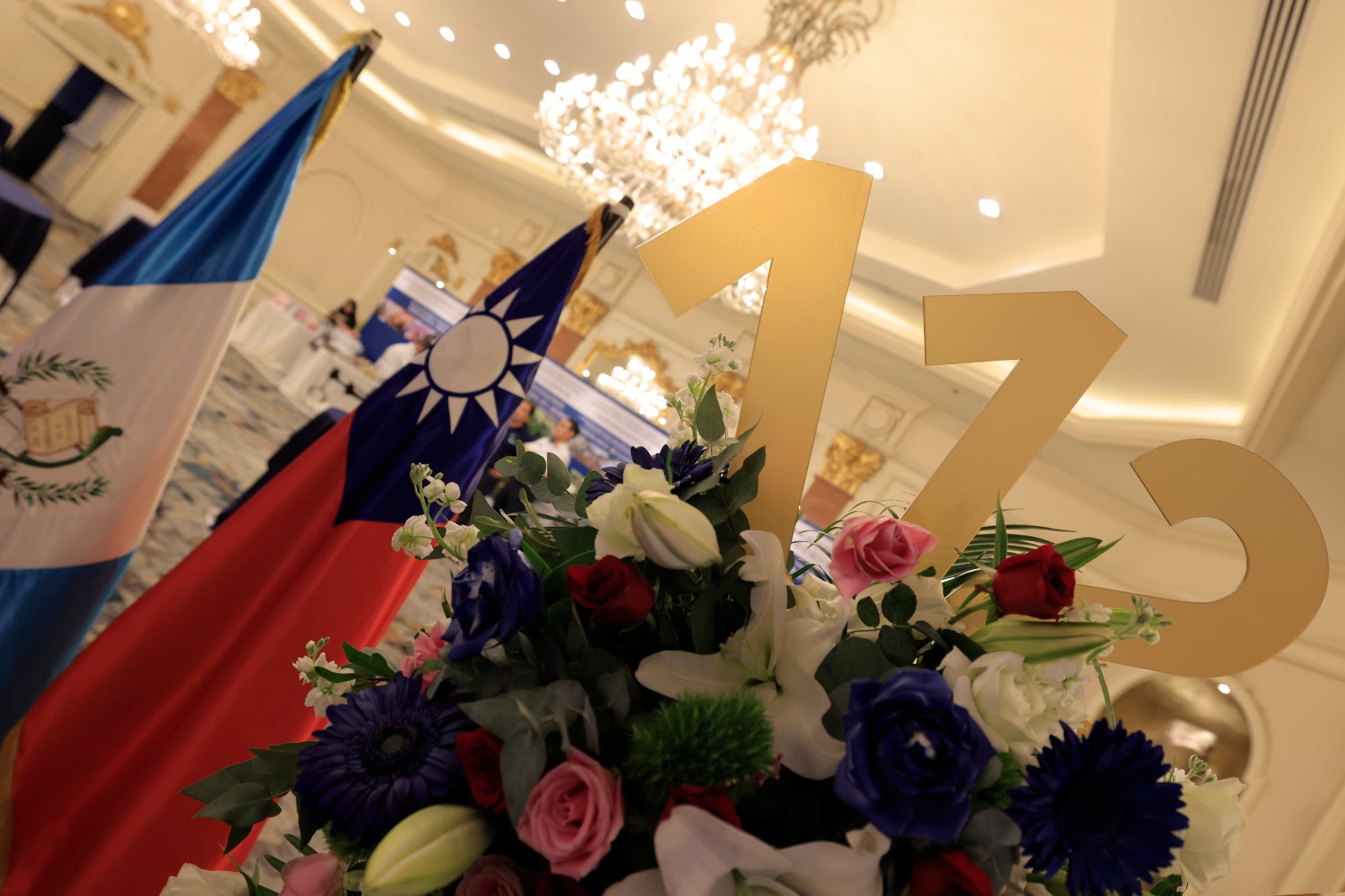 Se conmemora el 112 aniversario del Día Nacional de la República de China (Taiwán)