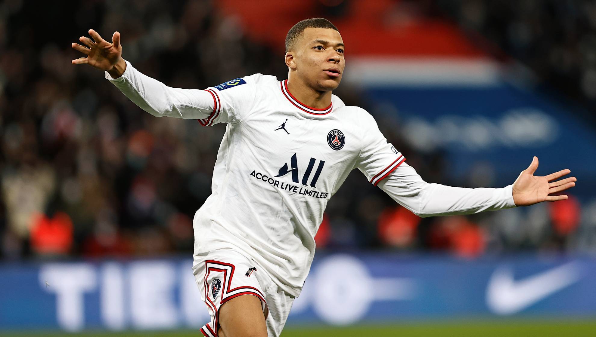 El Real Madrid desmiente que esté negociando con Mbappé
