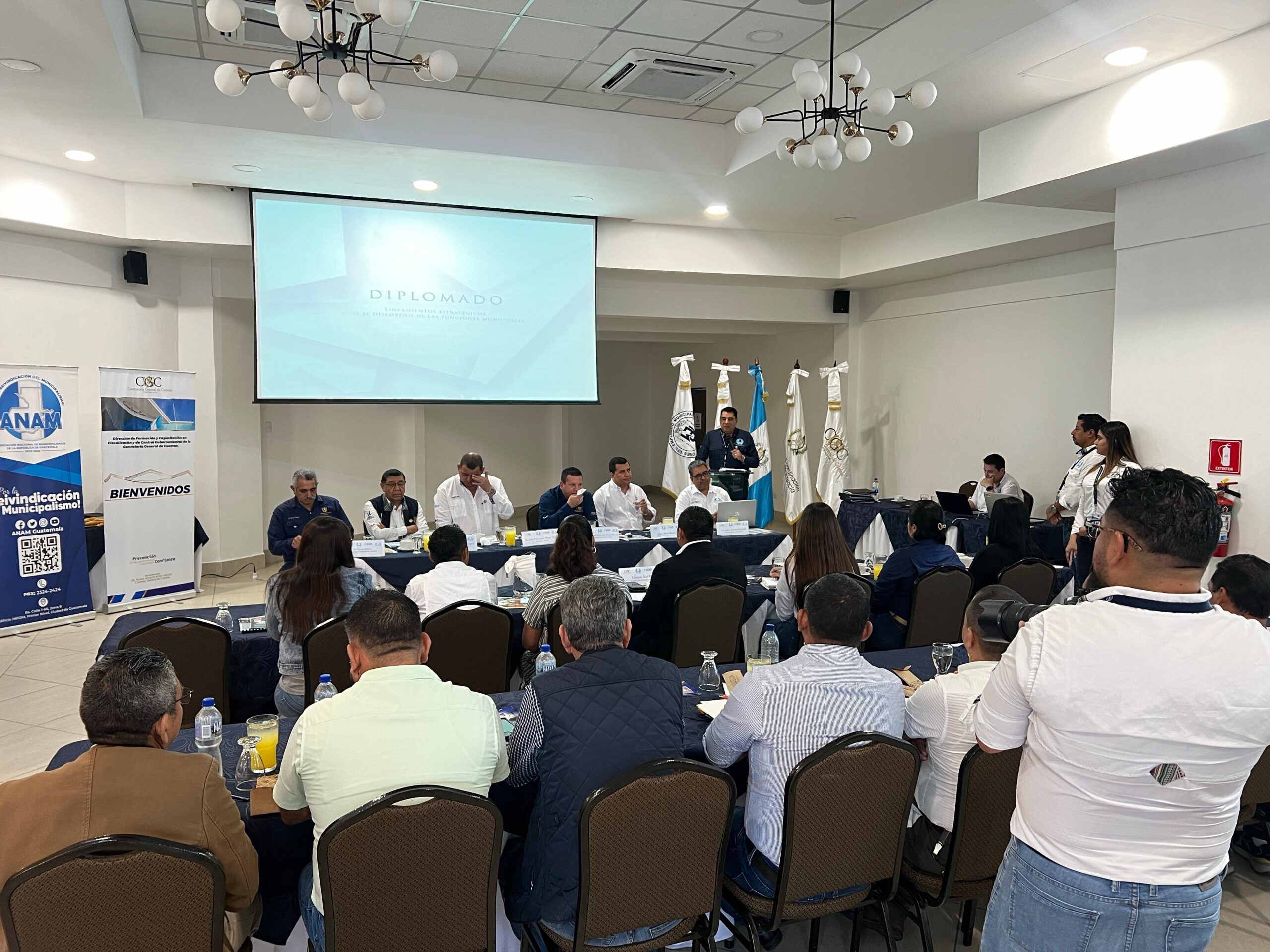 Fortalecen capacidades de alcaldes electos de Izabal