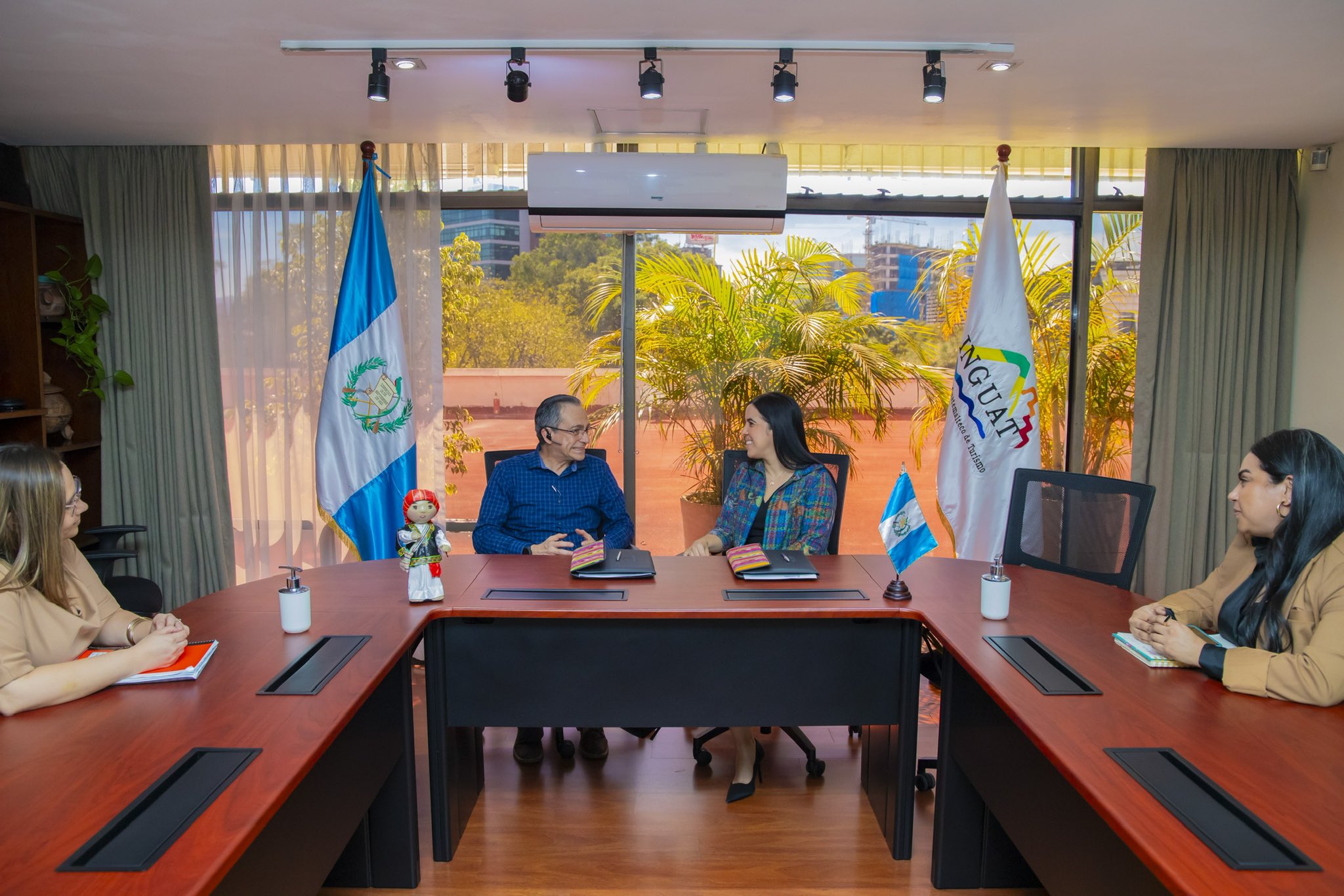 Inguat firma convenio para impulsar el turismo en la zona norte de la ciudad