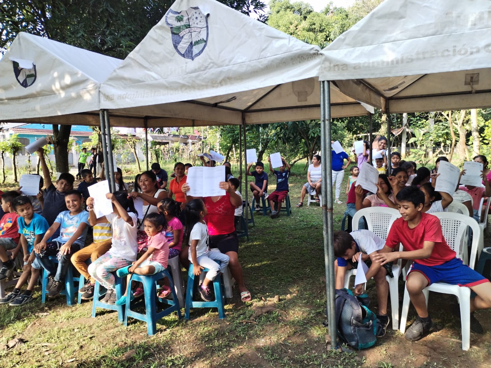 Escuela Policial Vacacional enseña a niños y padres de familia a prevenir la delincuencia. / Foto: PNC.