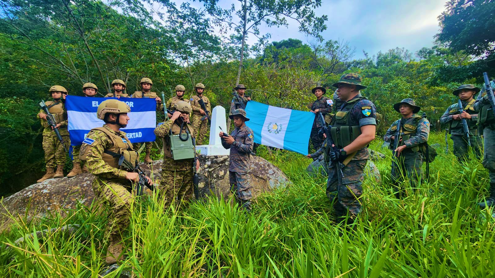 La Segunda Brigada de Infantería reafirma su dedicación de proteger a la población. / Foto: Ejército de Guatemala.