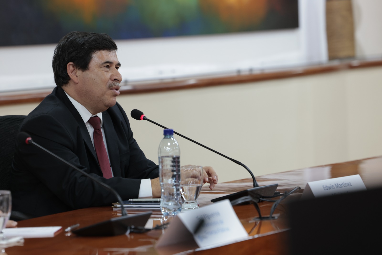 Ministro de Finanzas informó de los avances en el proceso de transición de esta cartera