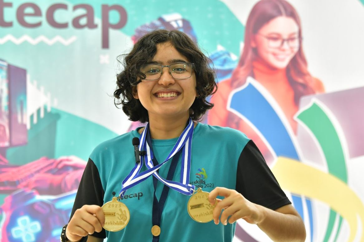 Joven destaca en Worldskills al conseguir dos medallas