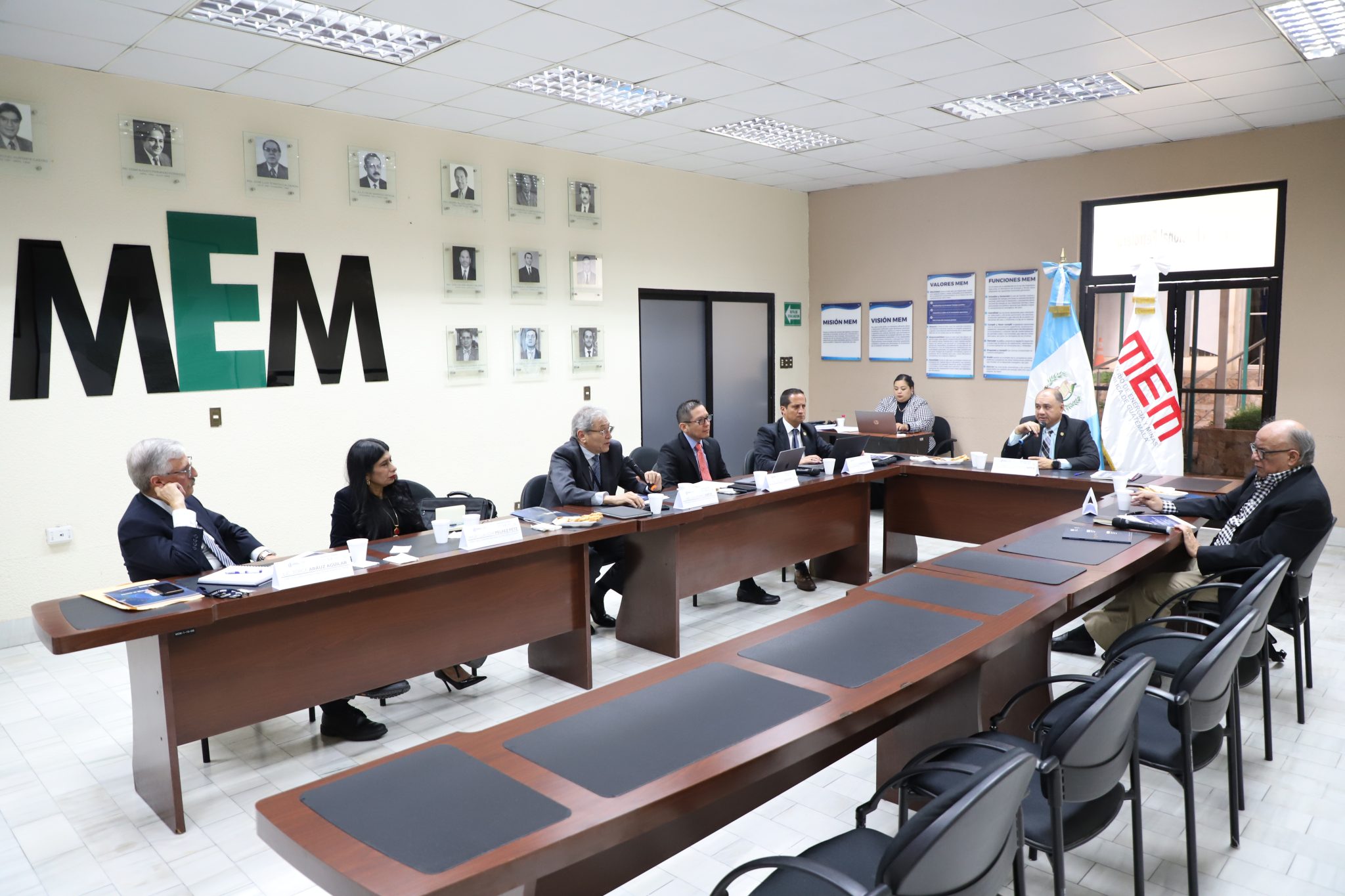 Tercera reunión de transición del MEM.