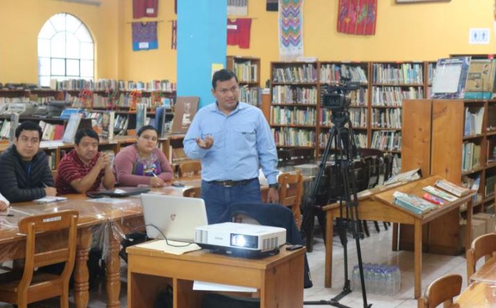 Fortalecen capacidades de municipalidades de Sololá en el uso del sistema de Servicios GL
