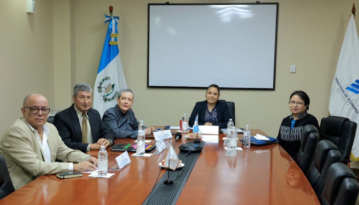Ministerio de Economía lleva a cabo su segunda reunión sectorial