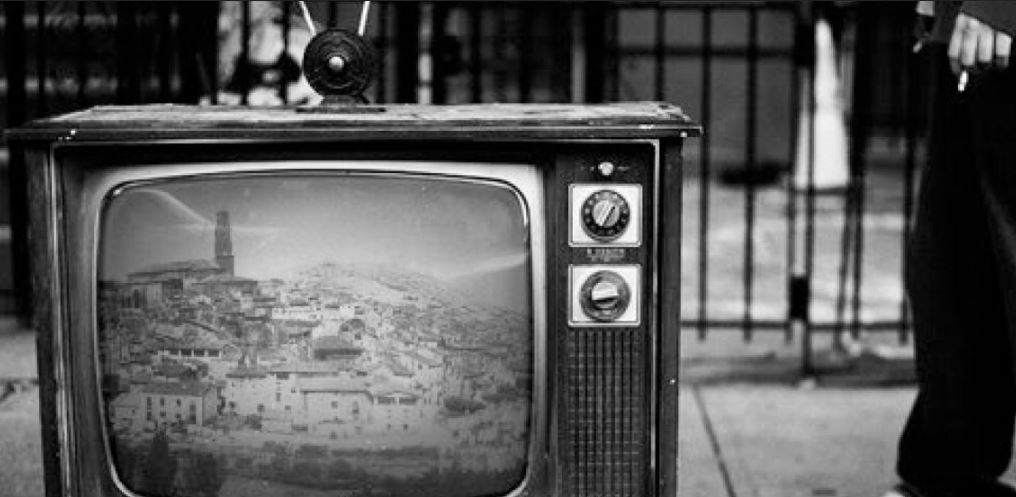 tele