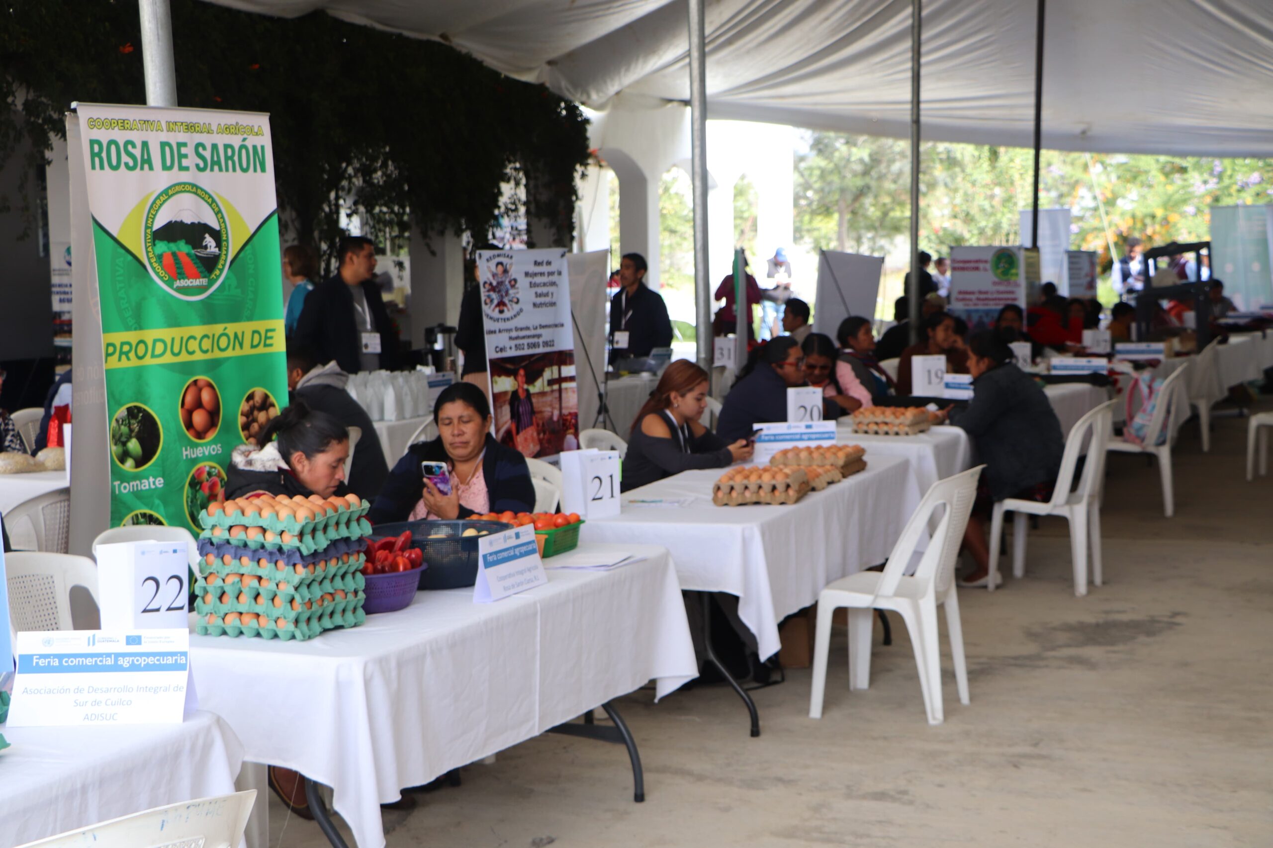 Promueven feria del emprendimiento en Huehuetenango