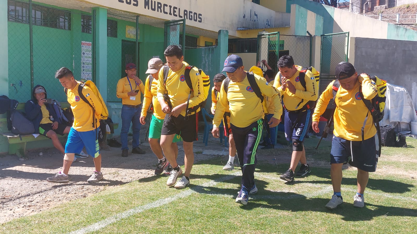 Fortalecen capacidades físicas de bomberos forestales de Sololá