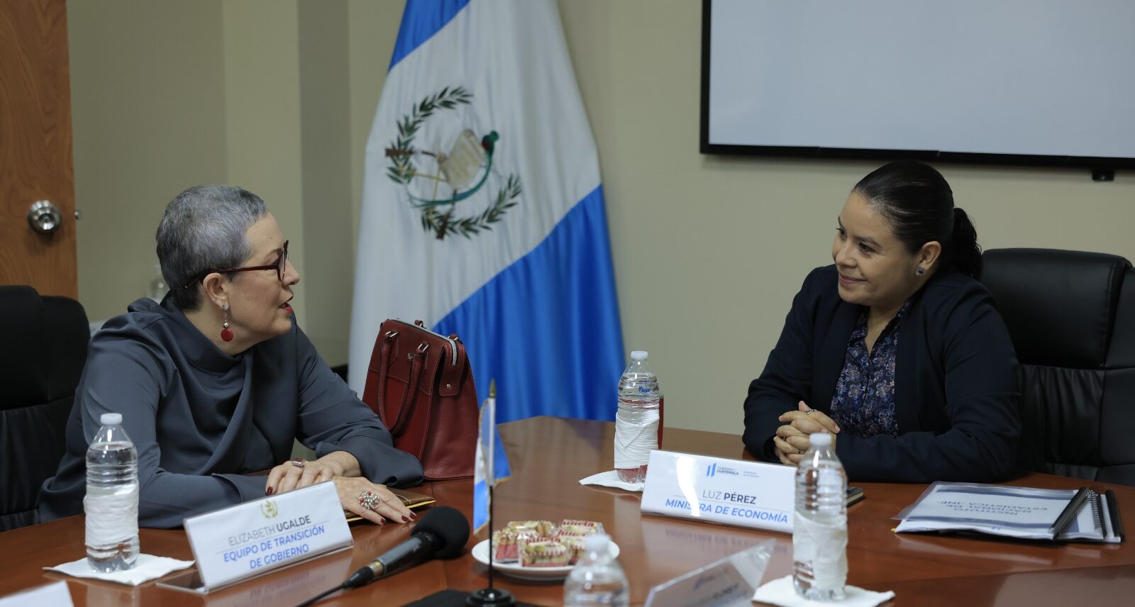 Reuniones de transición se completaron en los 14 ministerios del Estado