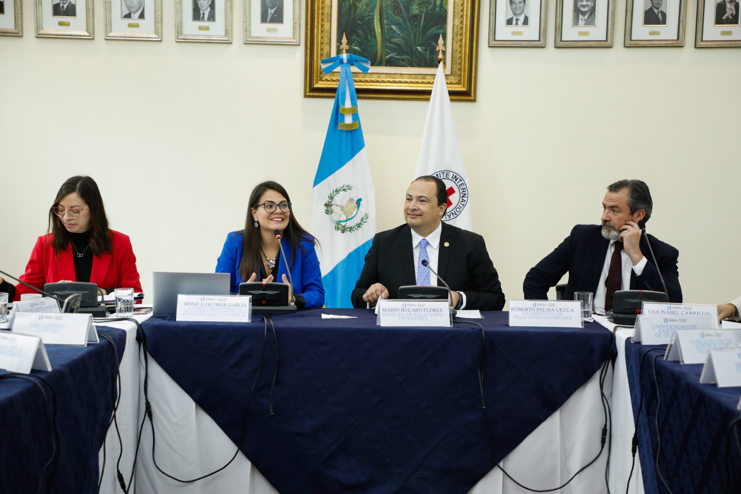 Canciller participa en cierre anual de actividades de la Coguadih