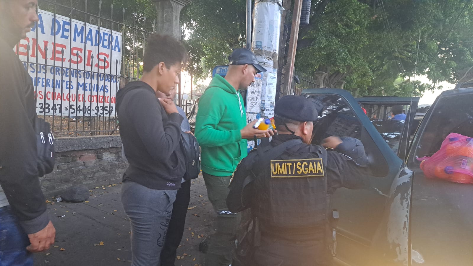 Capturan a presuntos coyotes por el traslado irregular de migrantes