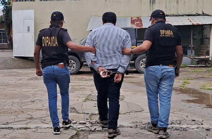 Operativos policiales resultan en 75 capturas y decomiso de 15 armas de fuego