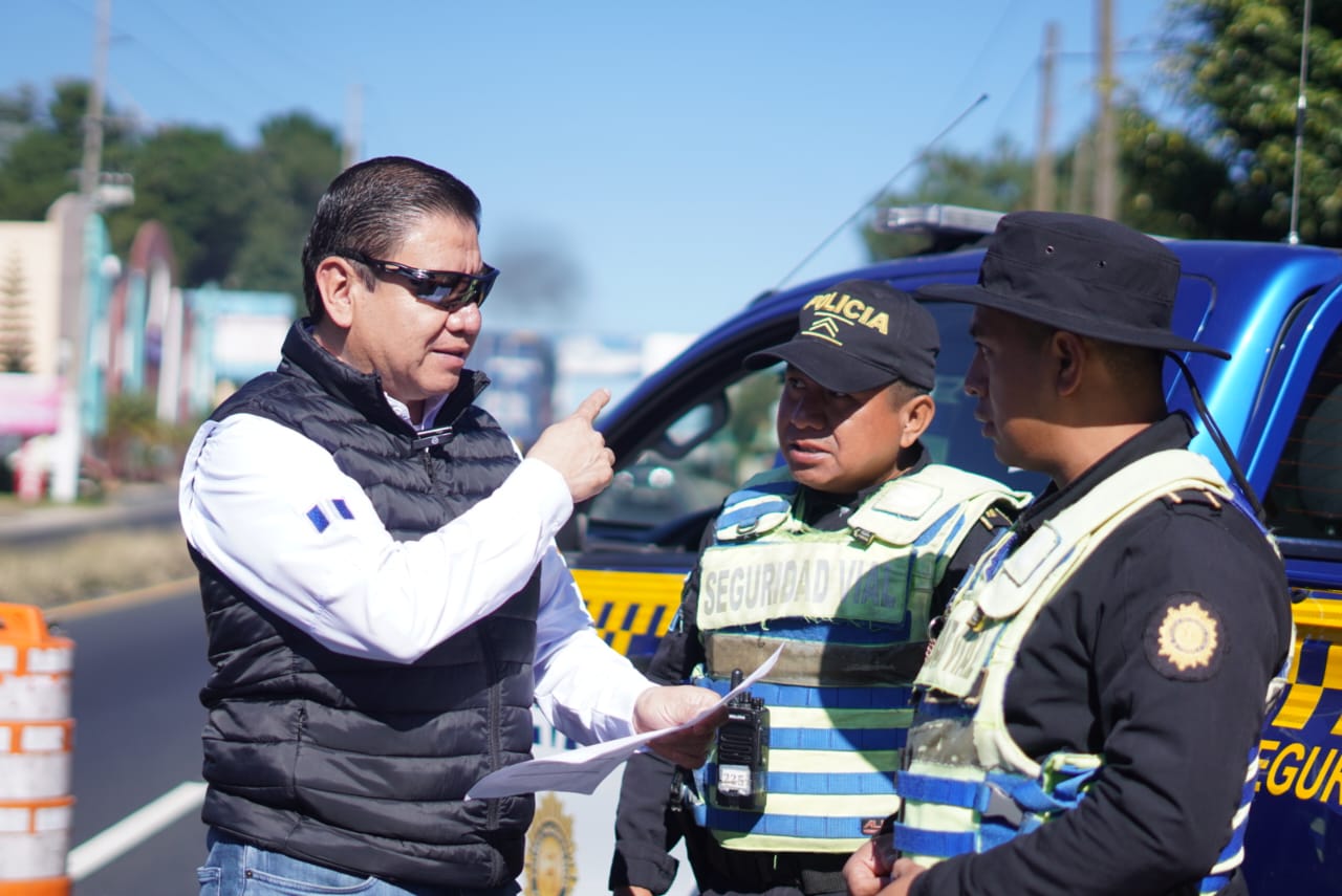 Supervisan Plan de Seguridad Vial durante las festividades