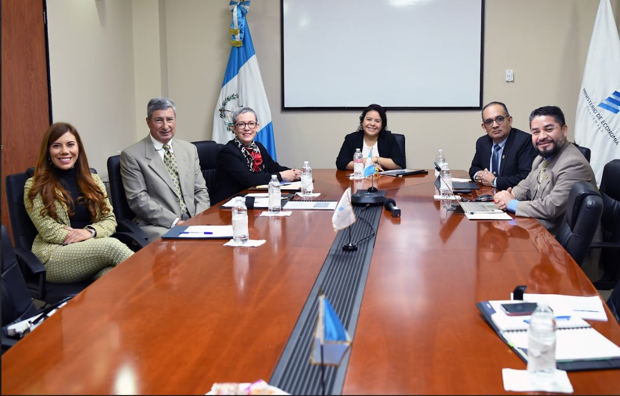Ministerio de Economía efectúa tercera reunión de transición