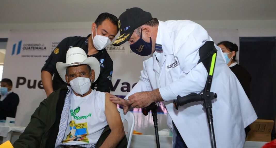 Jefe del Ejecutivo destaca acciones para contrarrestar el COVID-19 en Guatemala