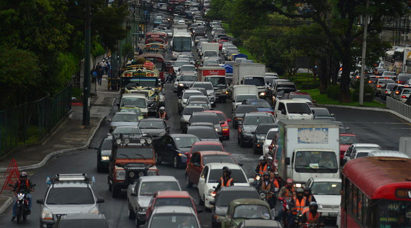 Se espera alto flujo vehicular para las celebraciones navideñas