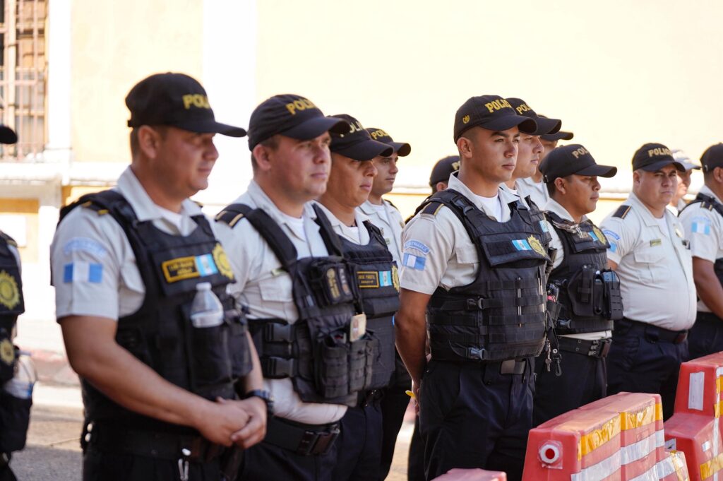 Dispositivo de seguridad por la transmisión de mando presidencial. / Foto: Mingob.