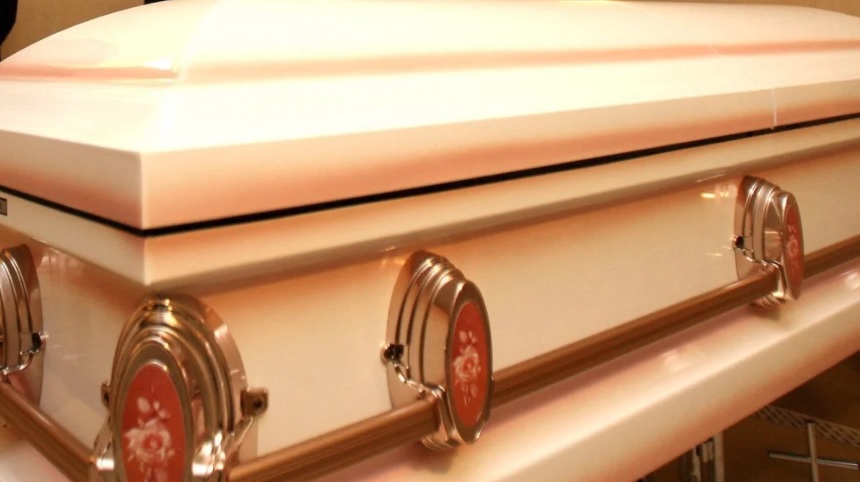 Funeraria española vendía ilegalmente cadáveres de hospitales y asilos a universidades